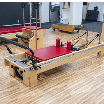 マシンピラティス・マシンの種類：リフォーマー