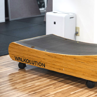 ジム　トレーニング・マシンの種類：ウォーコローション